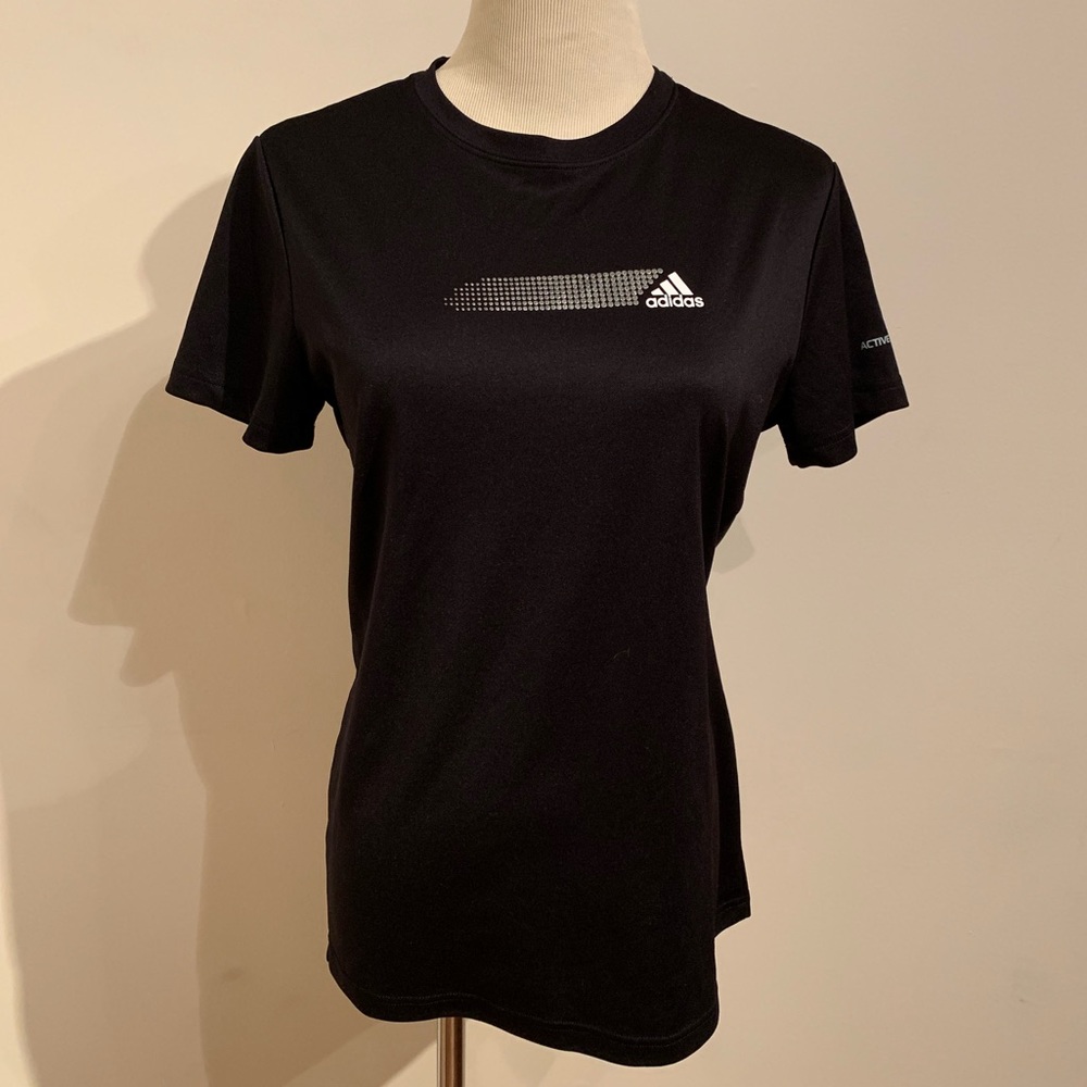 ⭕️ Adidas Polyester Workout Shirt